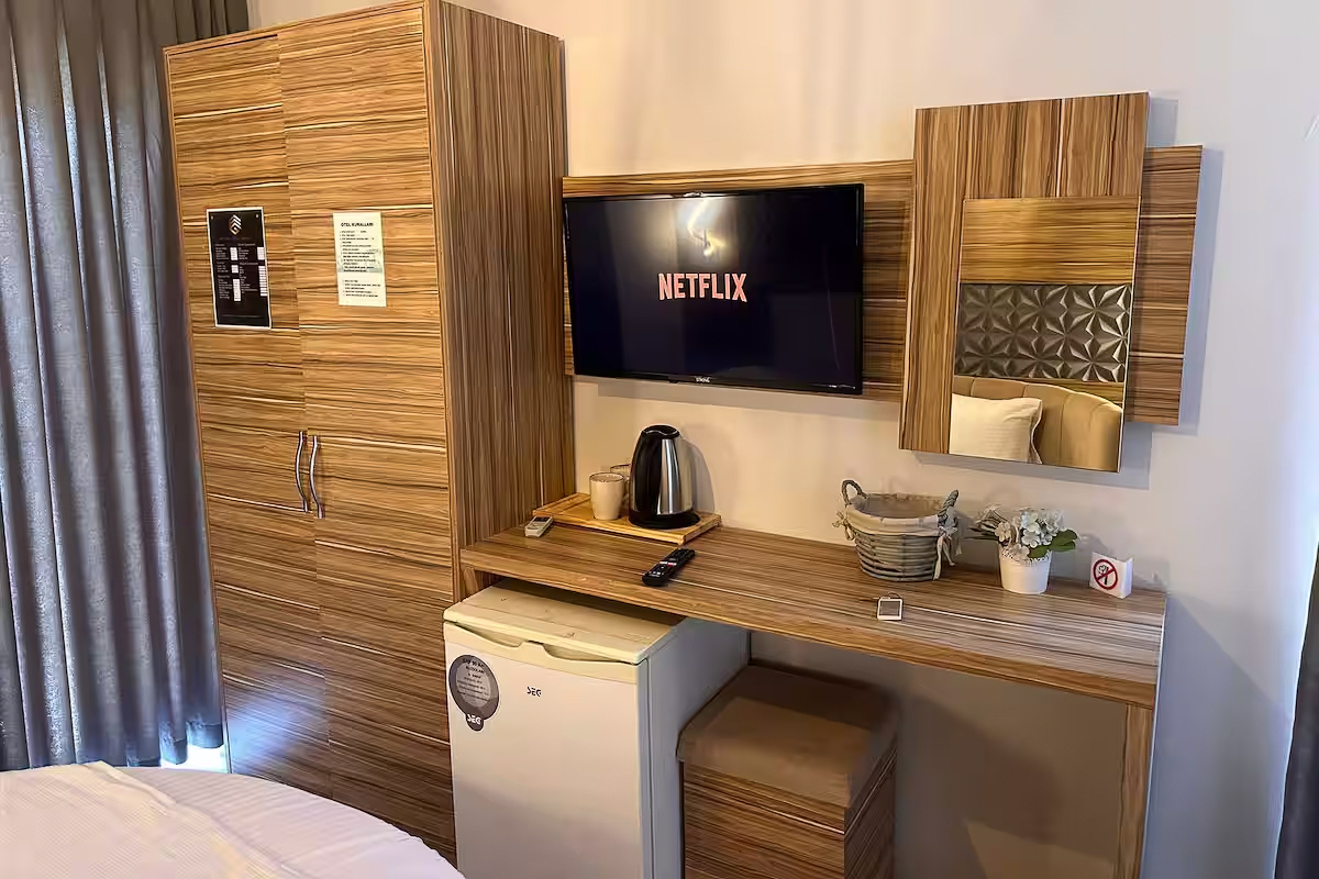 Antalya Kepez VIP Otel Odası 2